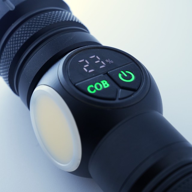 COB-WORKLIGHT M1｜亮瞎你用的雙光源工作燈（磁吸底座／USB充電／紅白雙色COB／電量顯示）